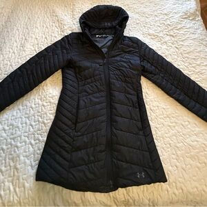 Under Armour Women's Black Quilted Jacket size ze M